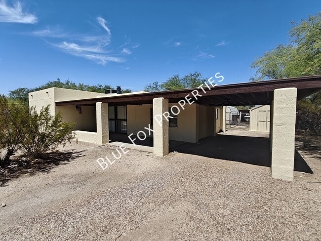 Building Photo - 275 E Norma Ln