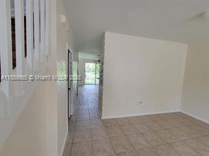 Photo - 8223 SW 27th St