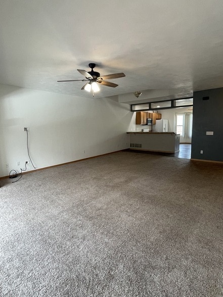 Photo - 6032 Park Ridge Rd