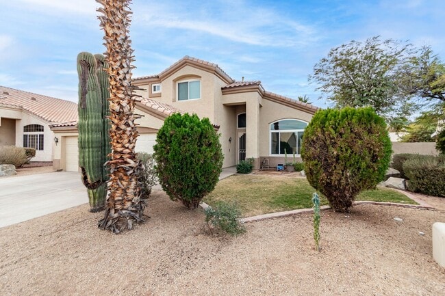 Photo - 4 bedoom home with private pool