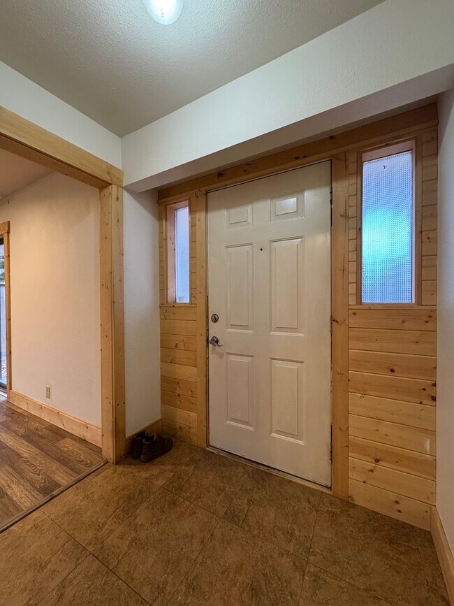 Photo - Secluded 3-Bedroom, 2-Bath Home for Rent