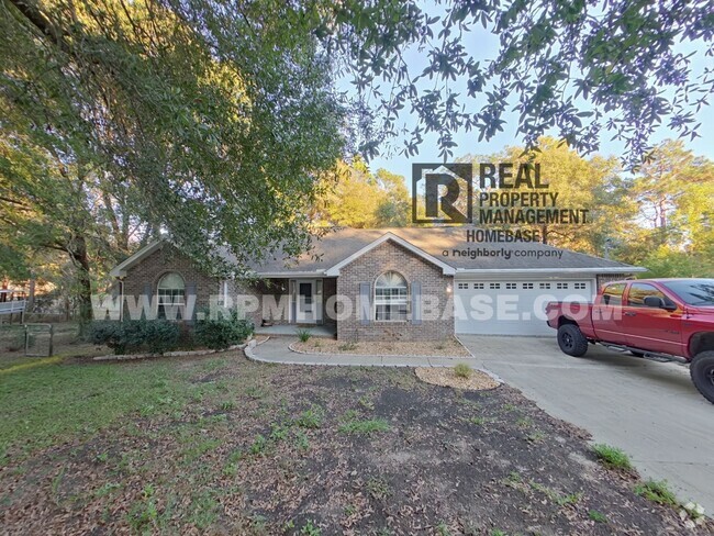 Building Photo - Coming Soon: Charming and Private Home in ...