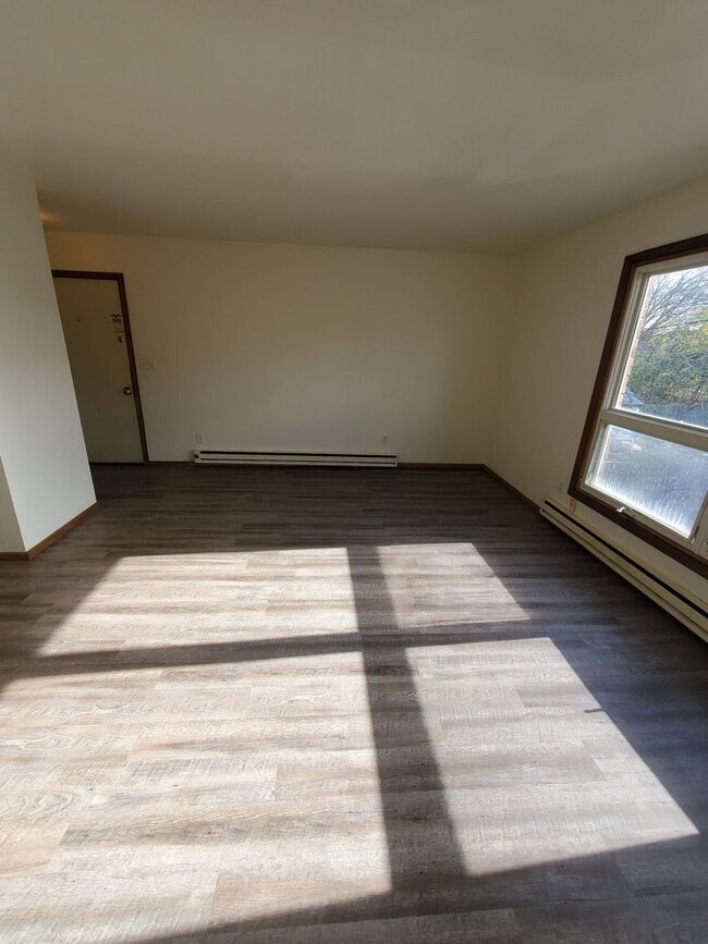 Building Photo - 449 Dunbar Ave Rental