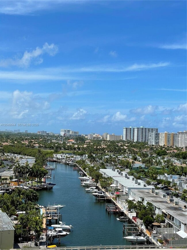 Photo - 2500 Parkview Dr Unit 1405