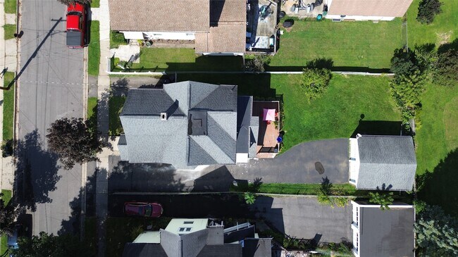 59 Hayes St Unit 2