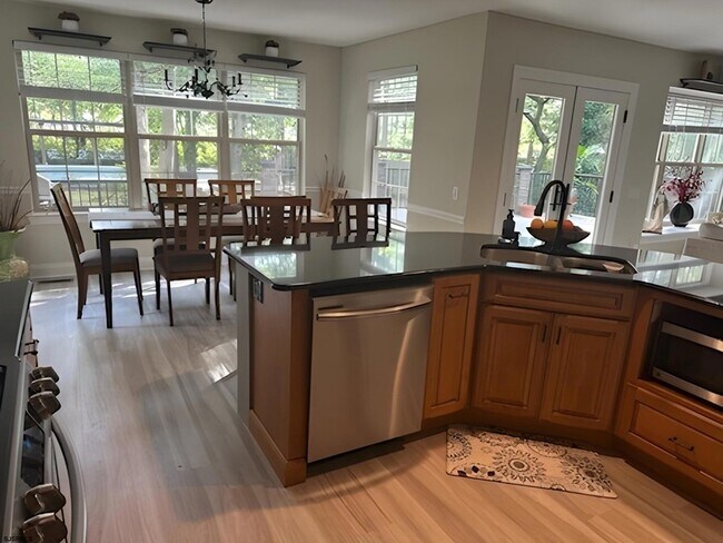 Photo - 106 Beresford Dr