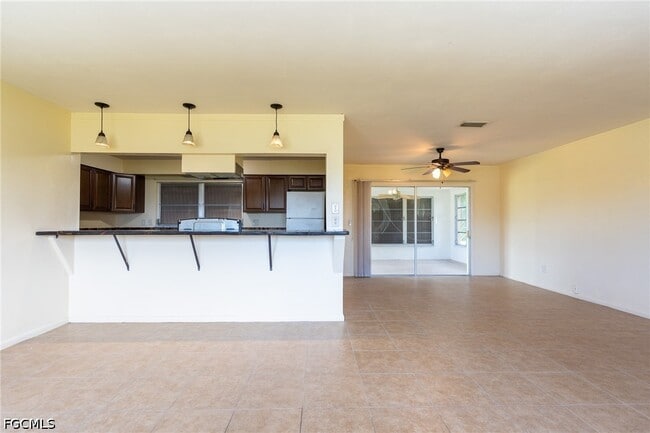 Photo - 235 SE 45th St