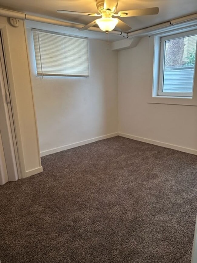 Photo - Belk Unit 825B