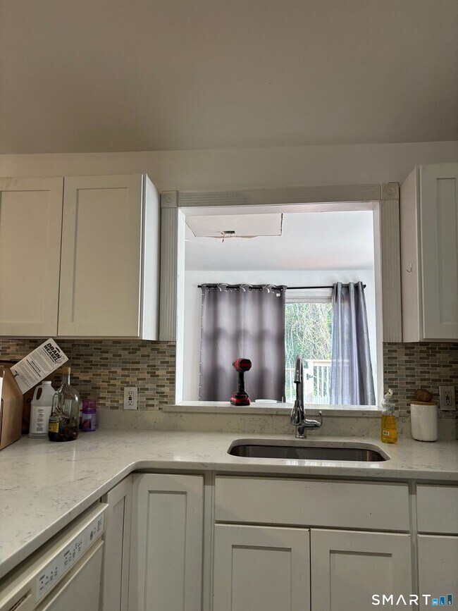Photo - 151 Martone St