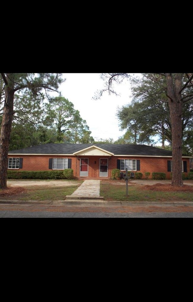 Building Photo - 1117 Eager Ave Unit A