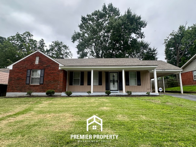 Building Photo - Charming 3BR/2BA Bartlett Area Home | All Hardwood Floor Bedrooms, Fireplace & Patio