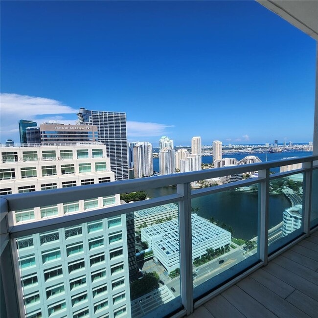 Photo - 950 Brickell Bay Dr Unit 3702