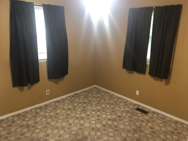 Photo - 1305 Raden Dr