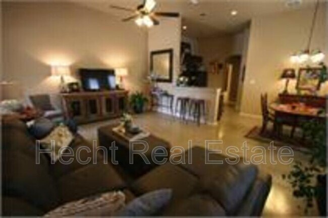 Photo - 2554 Pahmeyer Rd