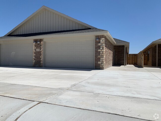 Building Photo - 1221 Preston Trails Rental