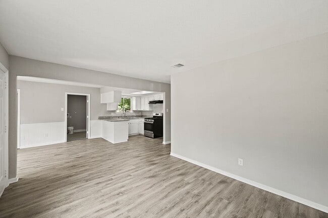 Photo - 11026 Spottswood Dr