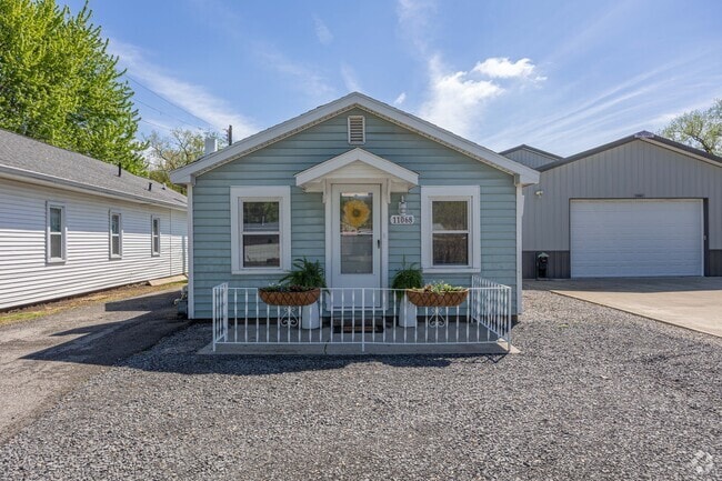 Building Photo - Big Bear Path Rental