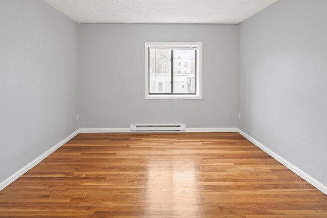 Photo - 200 Hancock St