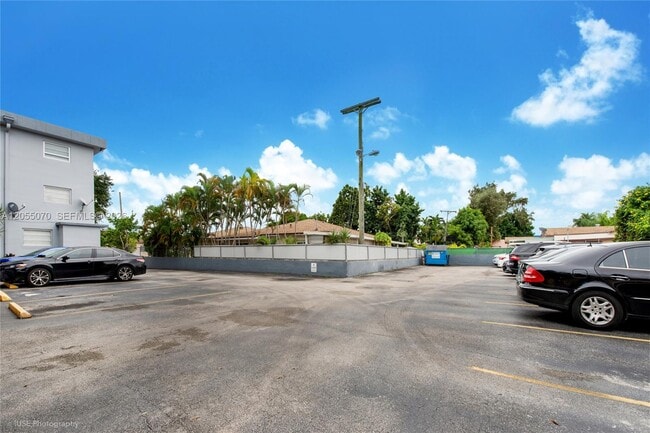 Photo - 5100 W Flagler St Unit 302