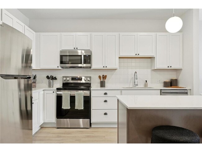 Photo - 7980 Rose St
