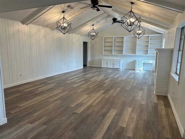 Photo - 4821 Burning Tree Dr