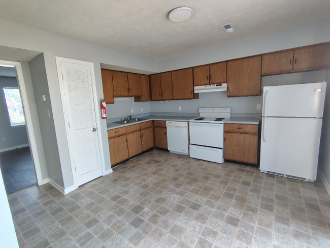 Photo - 16 Duiguid Dr Unit 07 Duiguid