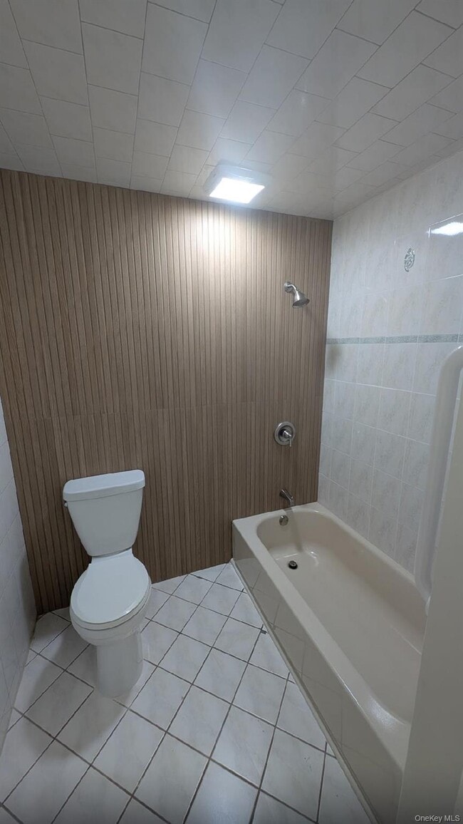 Photo - 66 Chicago Ave