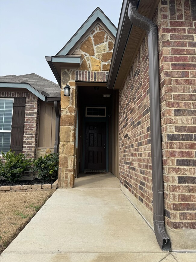 Photo - 8314 Stonehollow