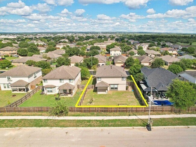Photo - 307 Grutsch Dr
