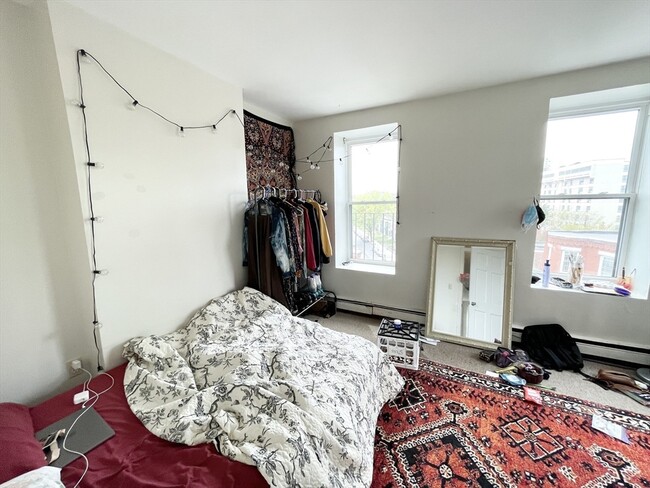 Photo - 96 Hammond St Unit 4