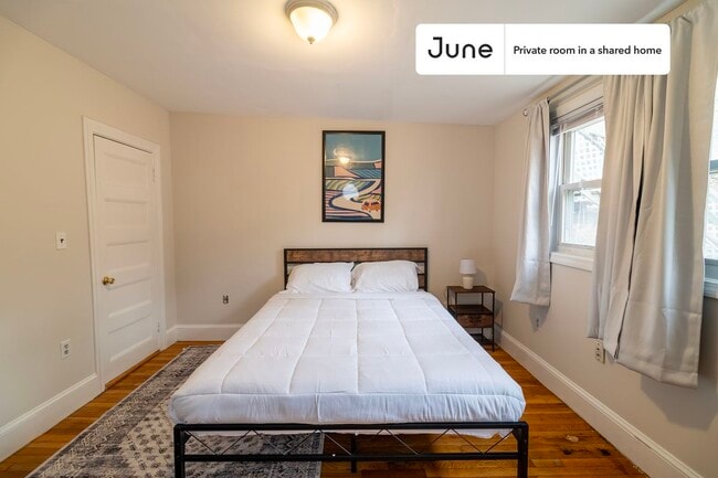 Photo - Room in Shared 4 bed/2 bath home Unit B