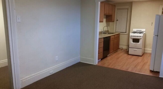 Photo - 1603 Arlington Ave Unit 4