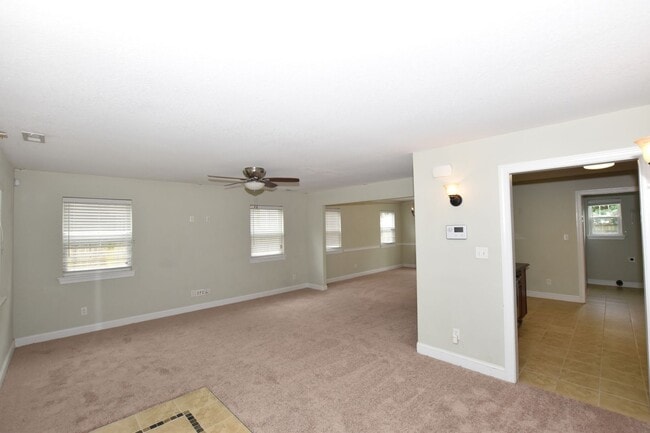 Photo - 4923 Krick St