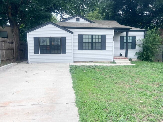 Building Photo - Updated Home in the Heart of NW OKC – Excellent Location!