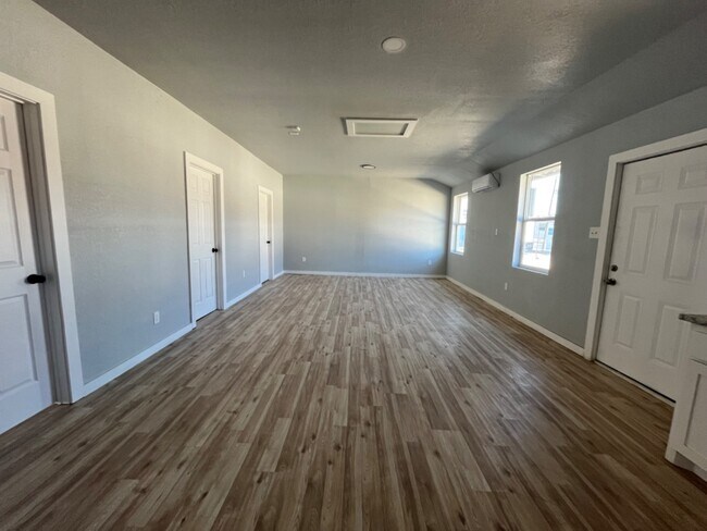 Photo - 2630 Observation Dr