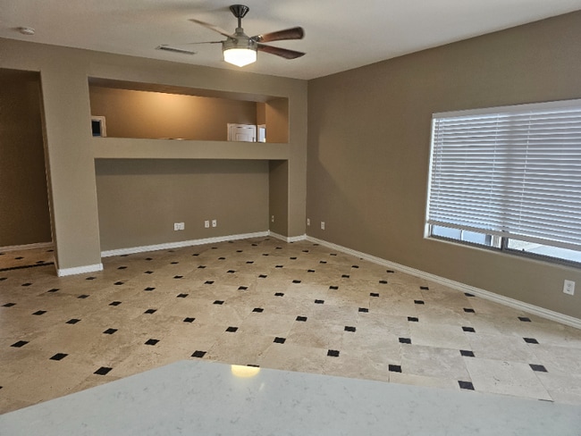 Photo - 5623 S 54th Dr