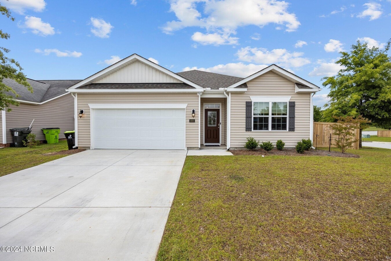 Photo - 400 Louisia Mae Way