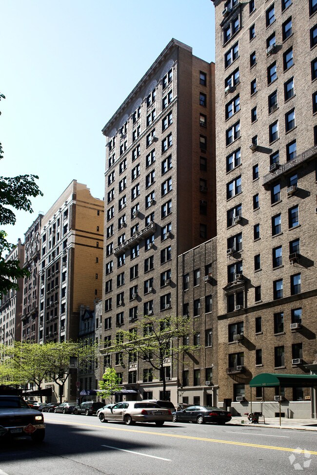 Photo - 130 W 86th St