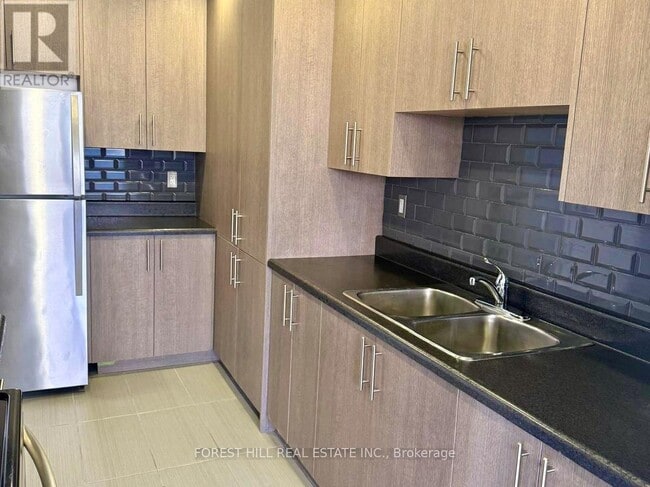 Photo - 35 Esterbrooke Ave.