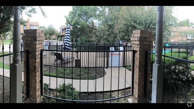 Building Photo - 11655 Audelia Rd Rental
