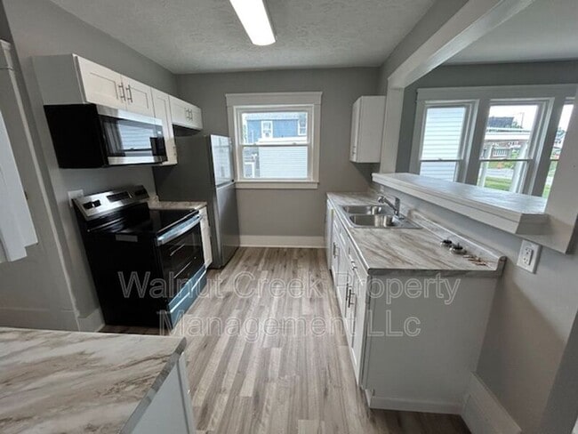 Building Photo - 841-841 Allison Ave Rental