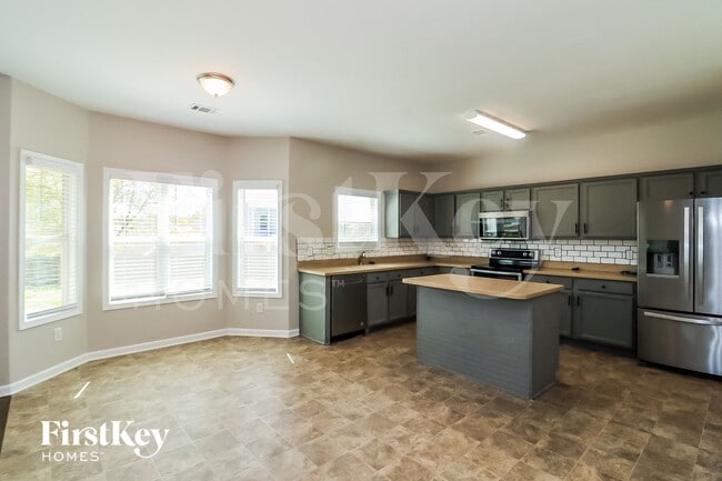 Photo - 64 Mercer Ln