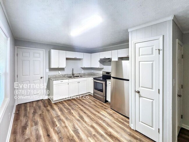 Photo - 313 Stokes St