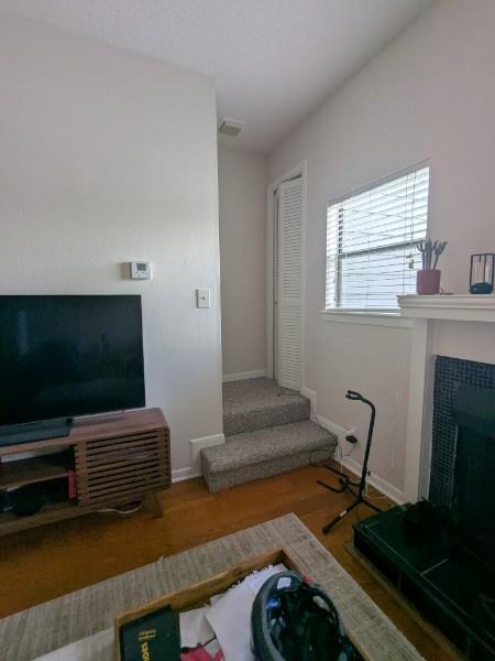 Photo - 505 Bellevue Pl Unit 7