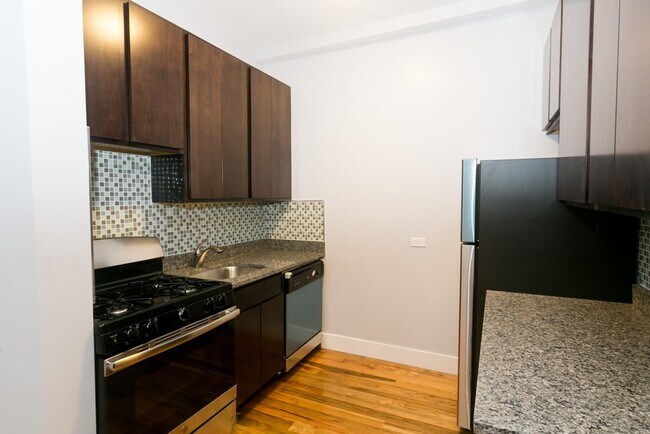 Photo - 4828 N Damen Ave Unit J02W