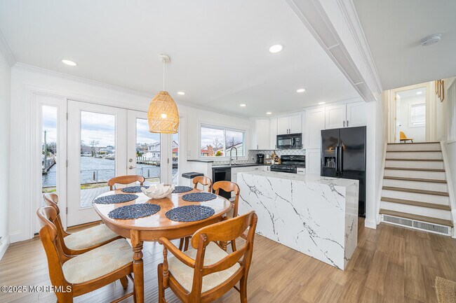 58 E Lagoona Dr