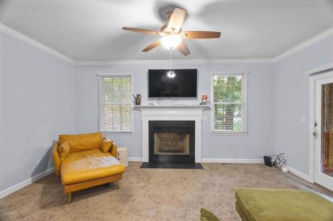 Photo - 126 Hemlock Dr