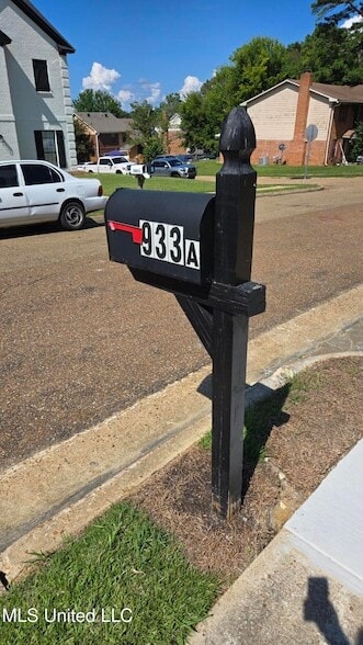 Photo - 933 Glastonbury Cir