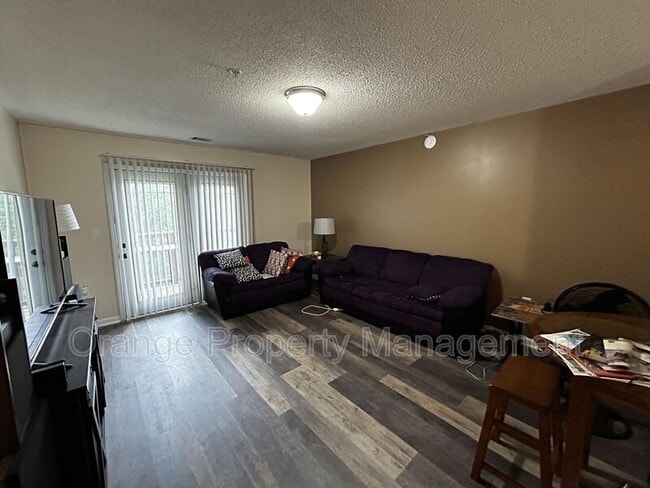 Photo - 1121 Harts Ridge Dr