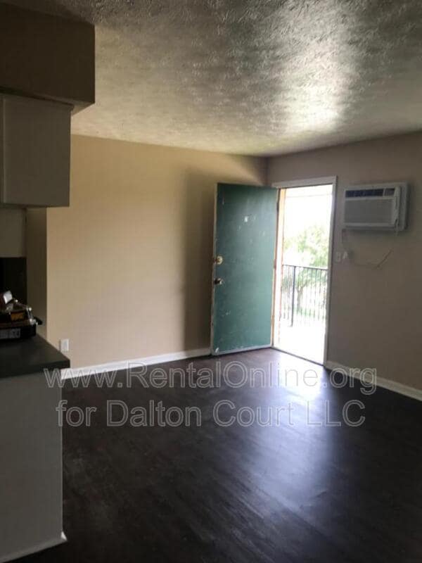 Photo - 1972 Cambridge Dr Unidad 21